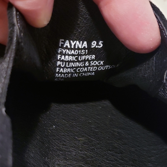 Steve Madden Fayna Black Slip On Sneakers - Picture 7 of 8